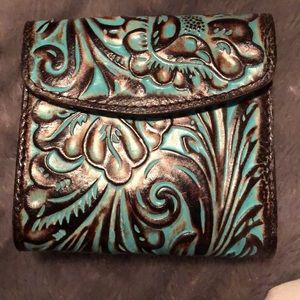 Woman’s wallet